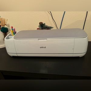 COPY - Cricut Maker 3 Ultimate Smart Cutting Machine.
